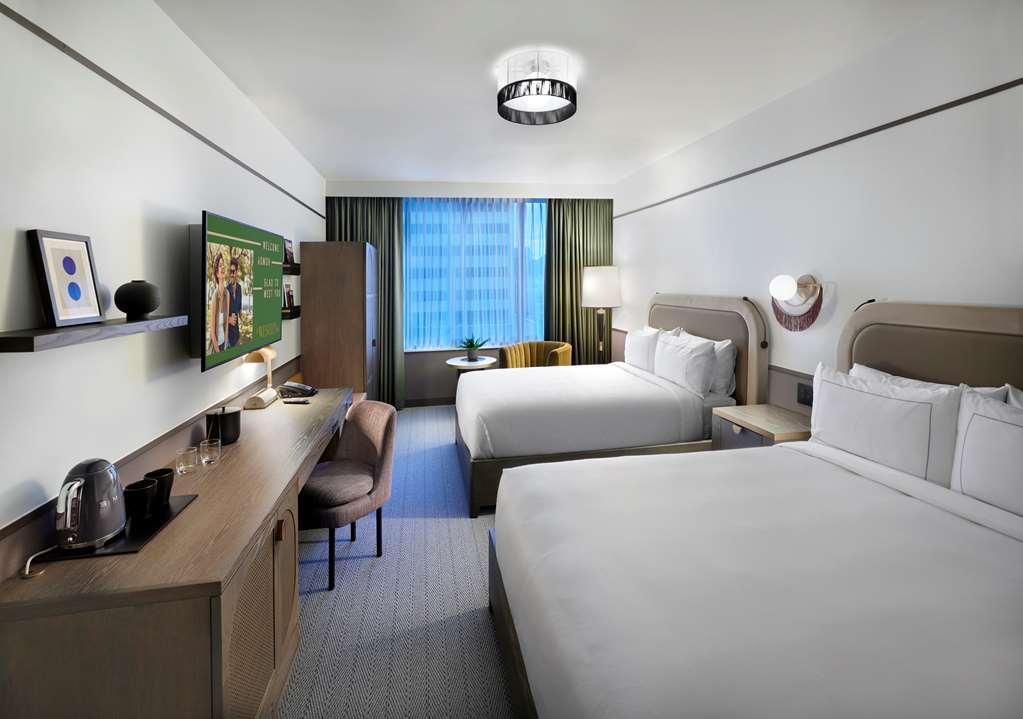 The Westley Calgary Downtown, Tapestry Collection By Hilton Hotel Szoba fotó