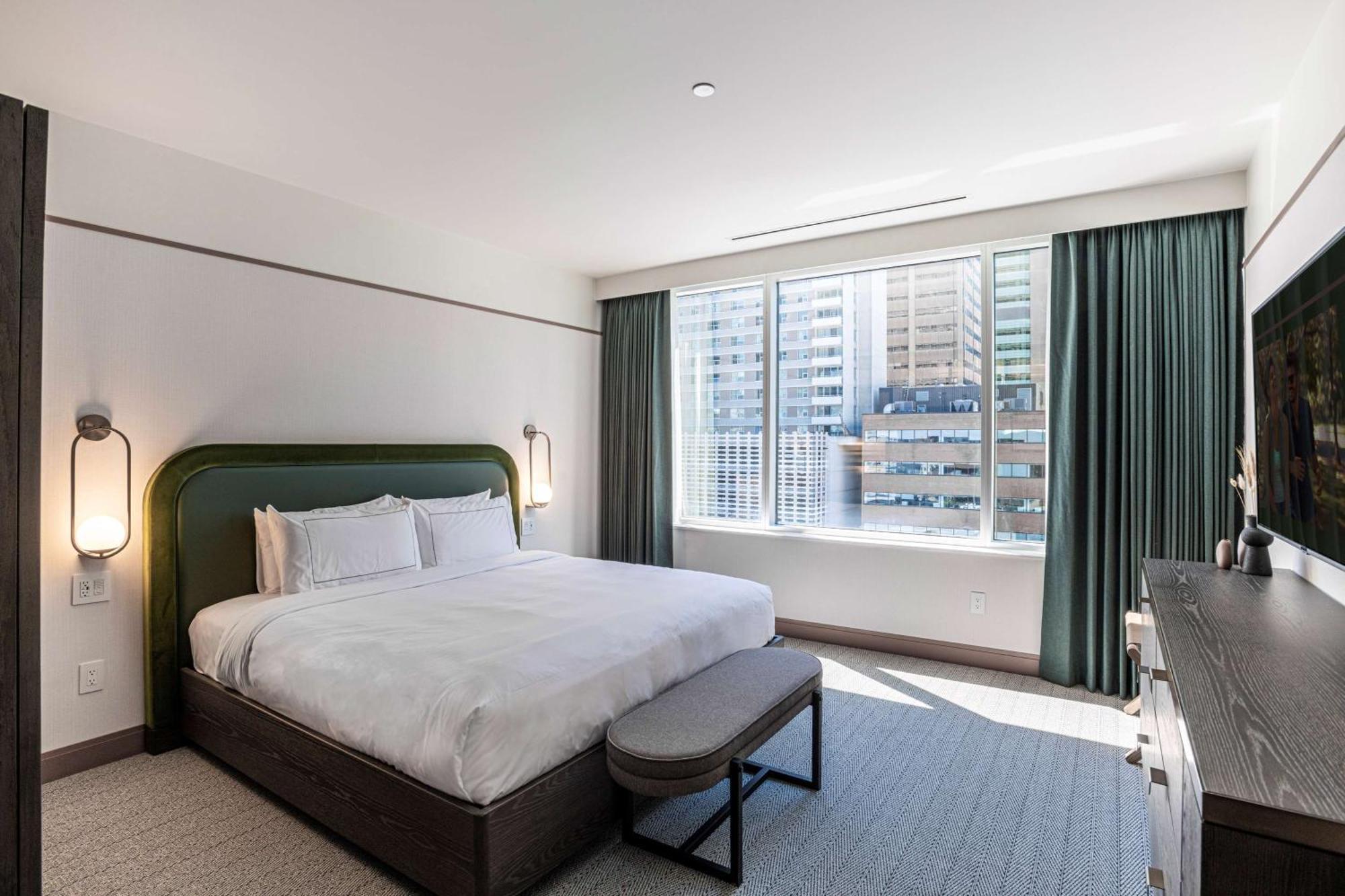 The Westley Calgary Downtown, Tapestry Collection By Hilton Hotel Kültér fotó